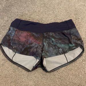Lululemon size 4 speed shorts!!